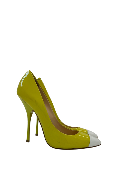 Image of Giuseppe Zanotti Yellow patent leather shoes