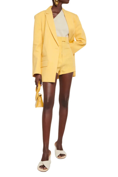 Image 2 of Jacquemus Yellow Le Short Areia high-rise linen-blend shorts