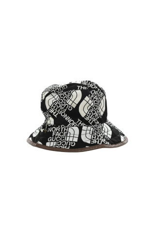 Gucci GUCCI X THE NORTH FACE Reversible bucket Hat Black and white