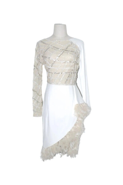 Image of Diroy White Feathers Dress