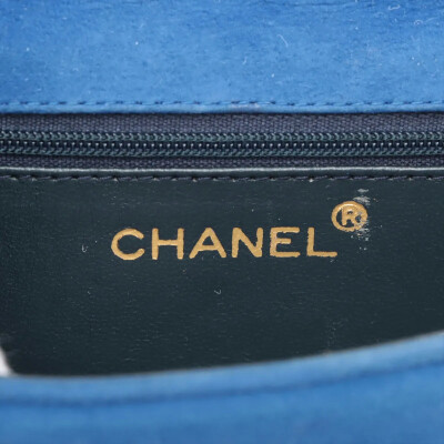 Image 5 of Chanel Vintage Suede Single Flap Single Chain Bag Blue Gold Metal Fittings