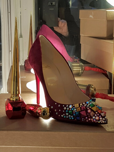 Image 2 of Christian Louboutin Burgundy suede shoes Keopump 100