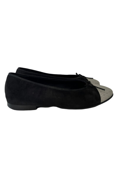 Image of Chanel Black Suede Ballet Flats