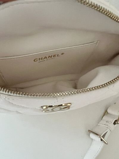 Image 3 of Chanel White Quilted Leather Belt Bag